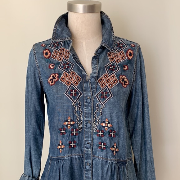 Soft Surroundings embroidered jean shirt - Picture 2 of 11